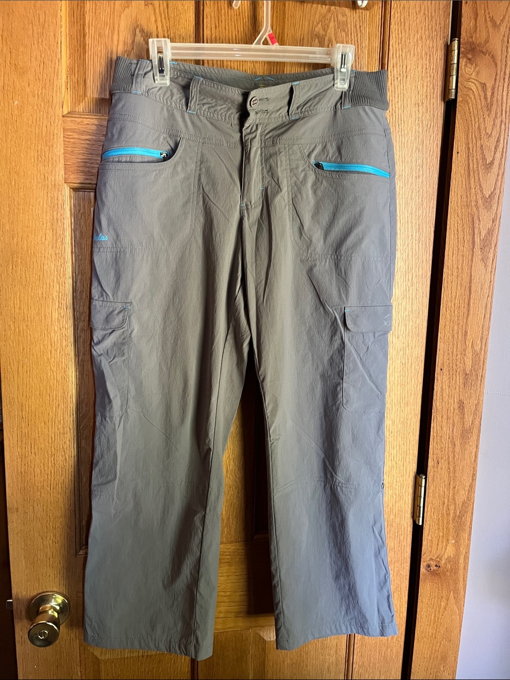 Women’s Cabela's Gray Cargo Pants with Blue Zipper Accents 10